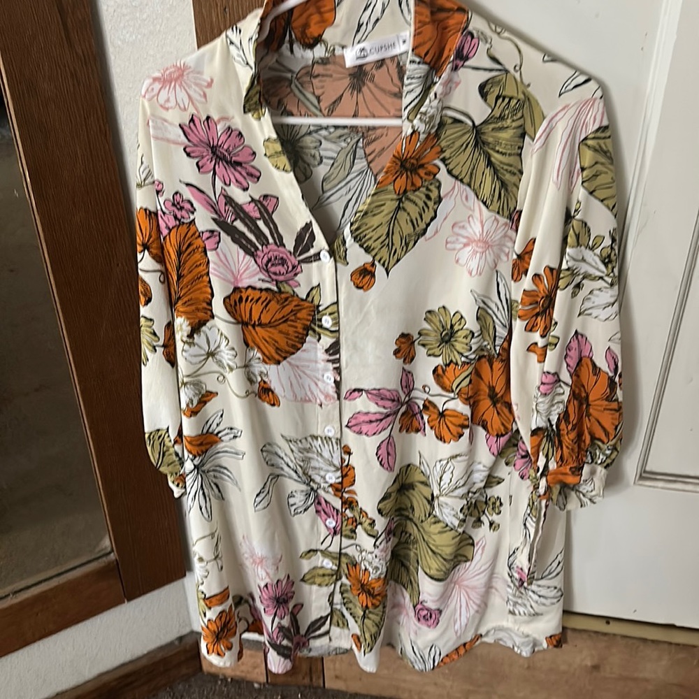 Floral top